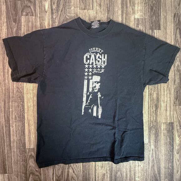 Johnny Cash Black Graphic T-Shirt USA Flag Stars Zion Rootswear Size L - Picture 1 of 6